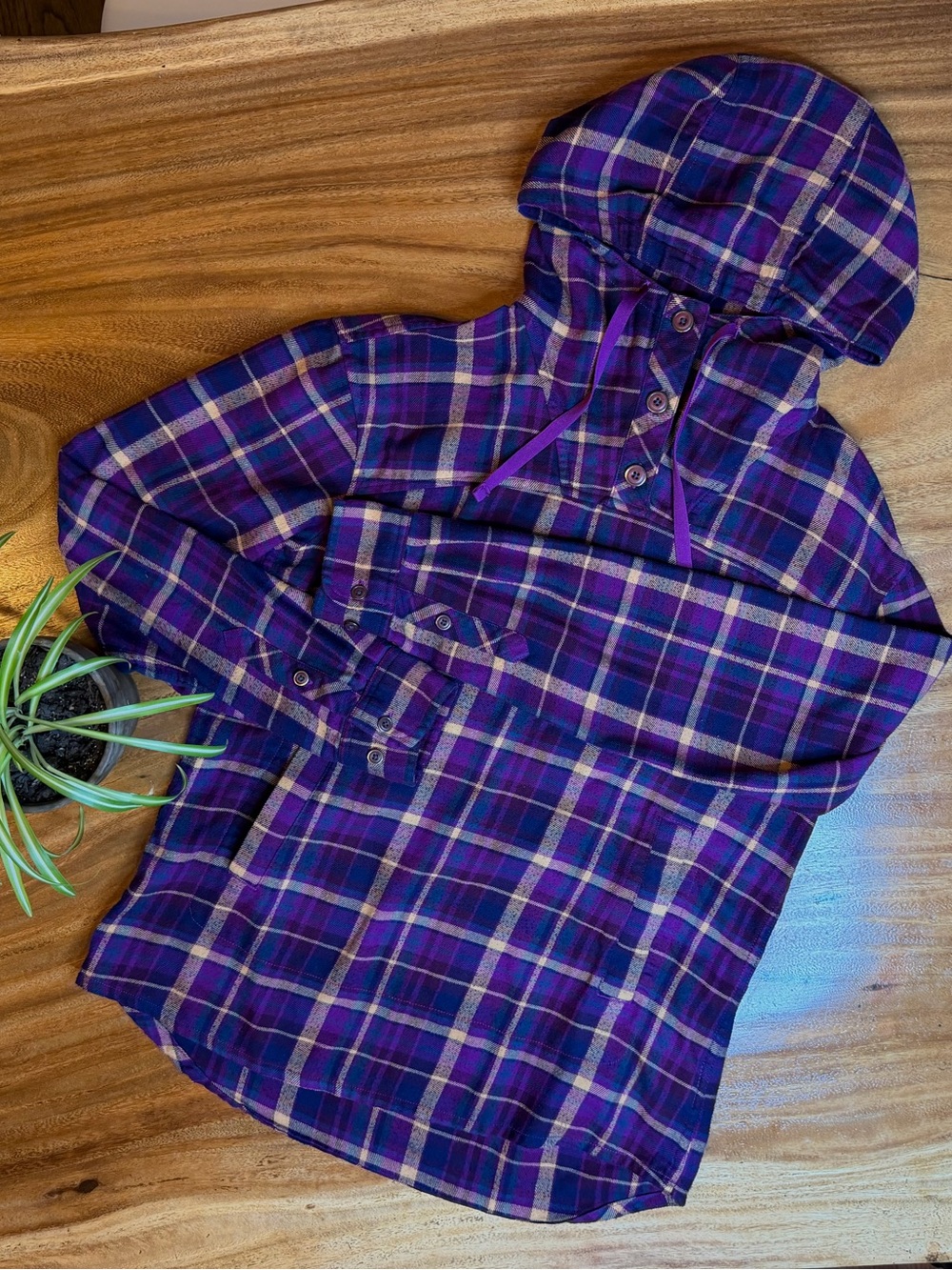 Marmot | Women’s Plaid Hooded Thermal Pullover (Purple) - Size S